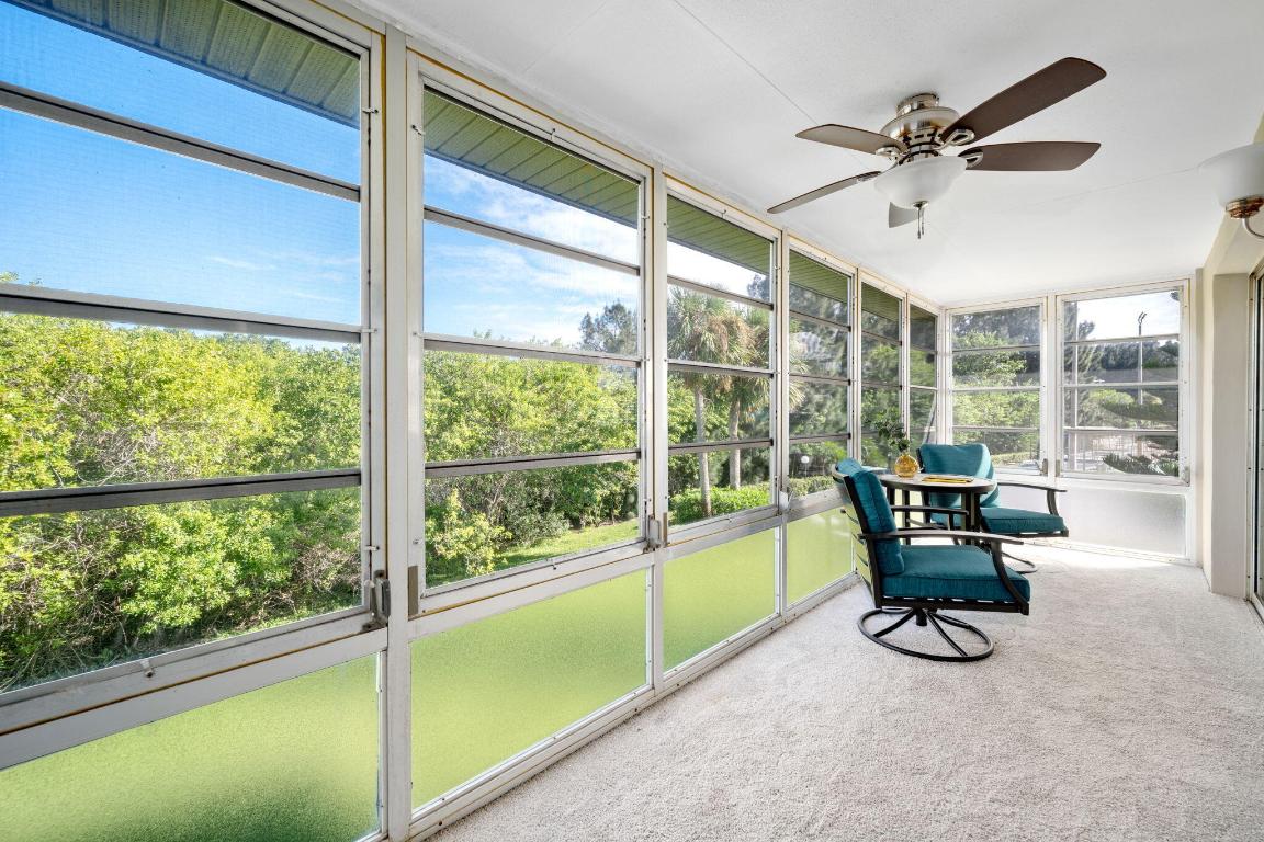 51 Woodland Drive 201