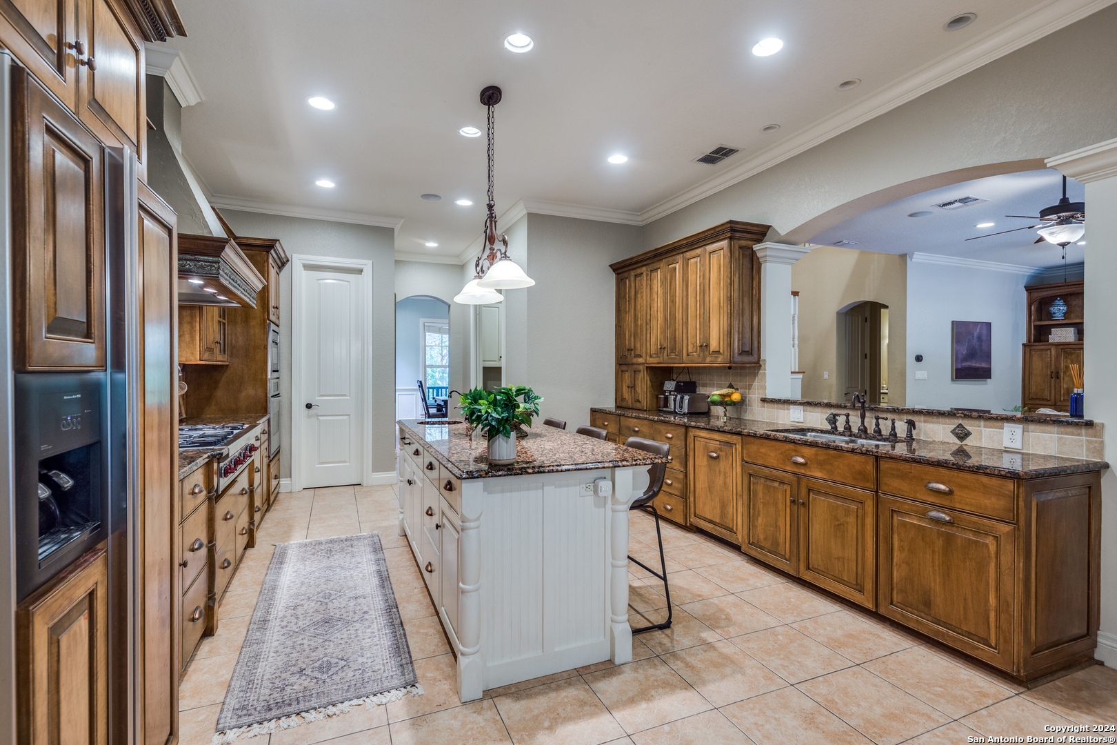 10826 REYES CANYONS