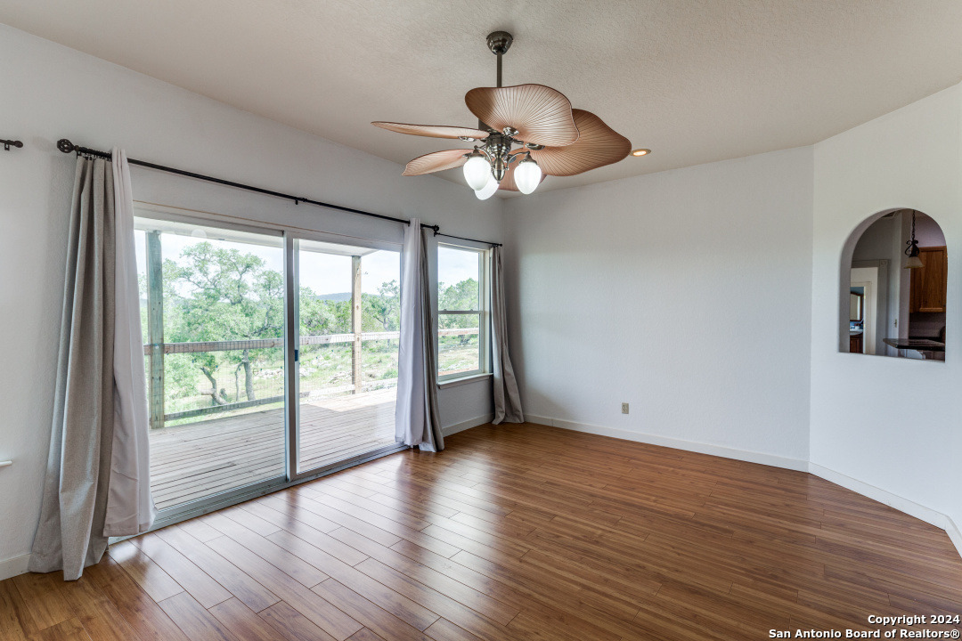 1245 COUNTY ROAD 2744