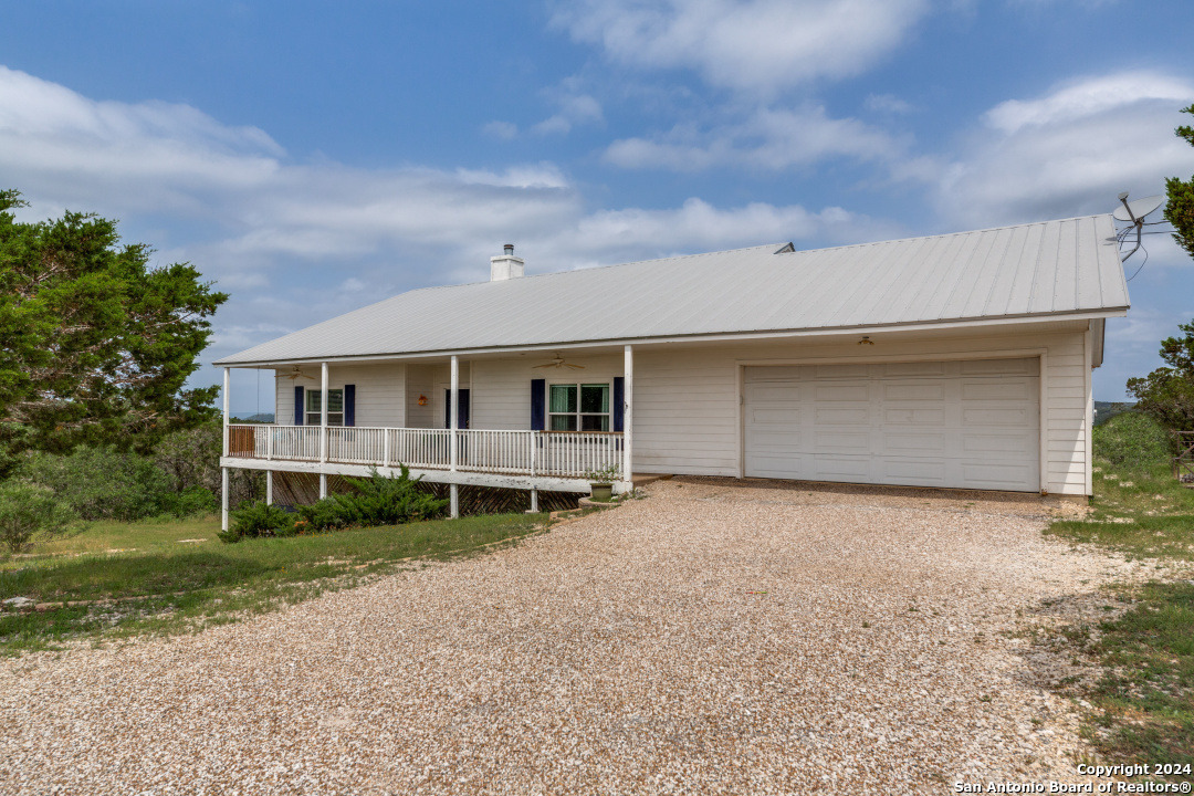 1245 COUNTY ROAD 2744