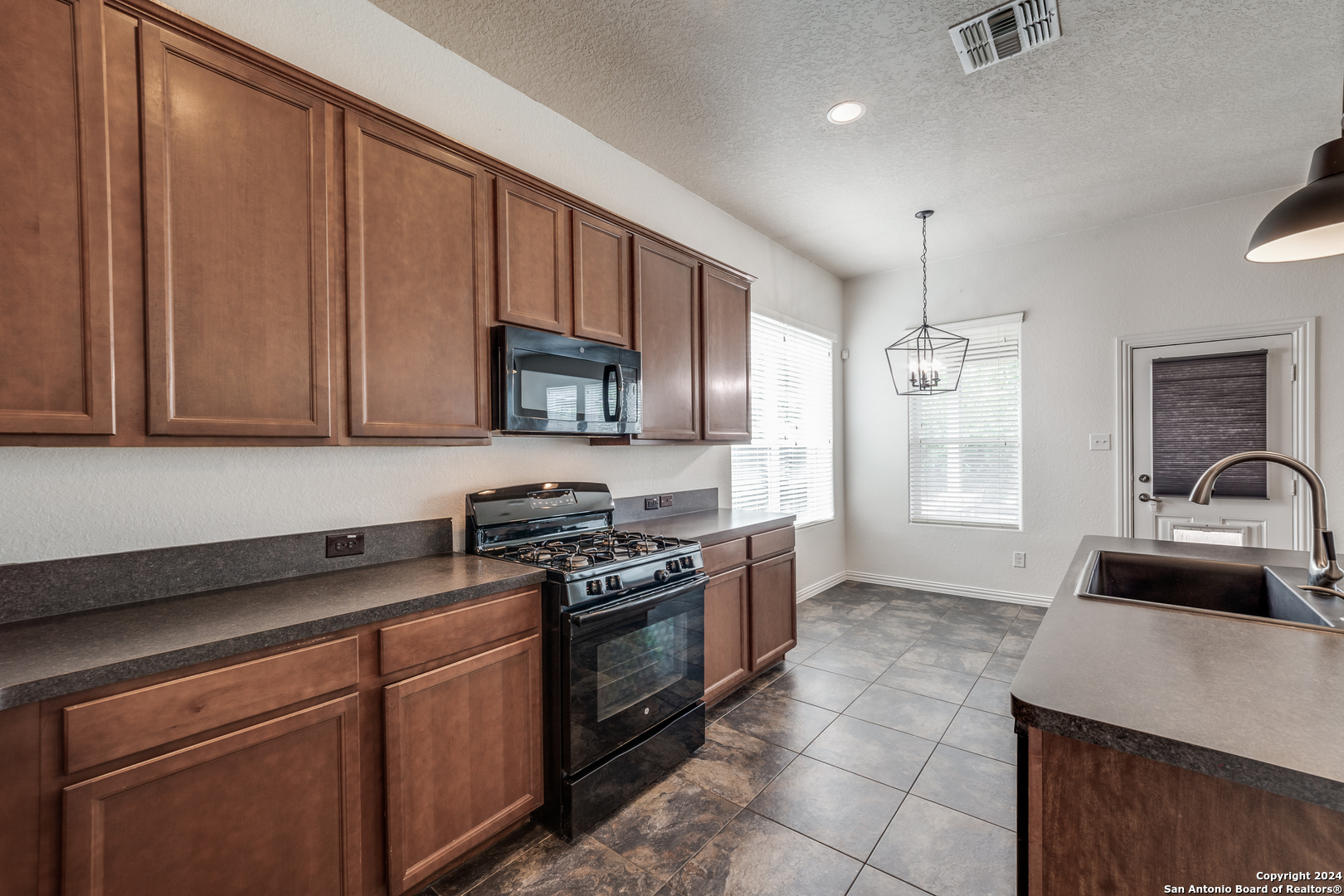 2115 ANTSLA SANDS