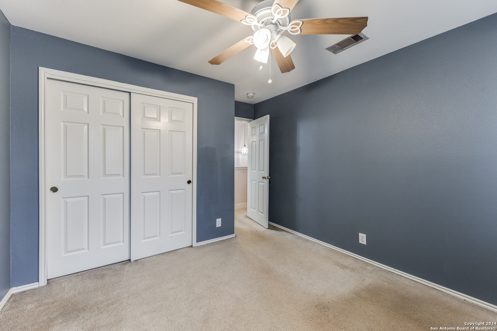 9015 SPIRAL WOODS
