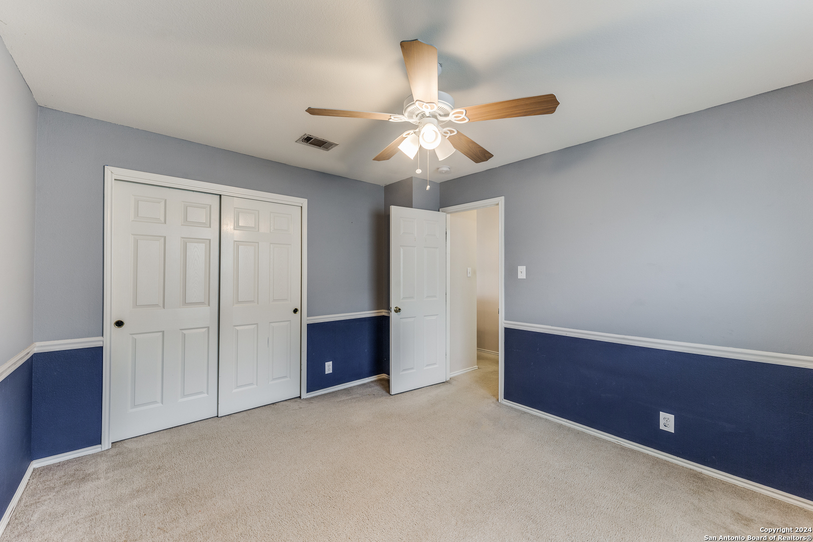 9015 SPIRAL WOODS
