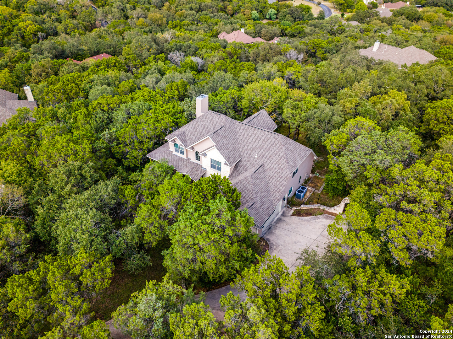 15656 ESCARPMENT OAK