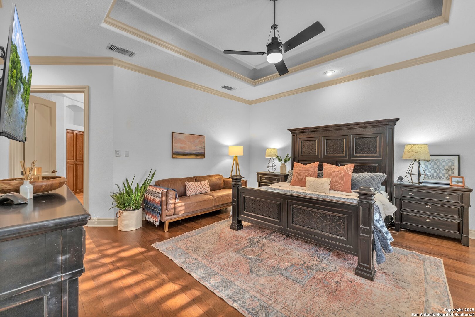 1015 Campanile