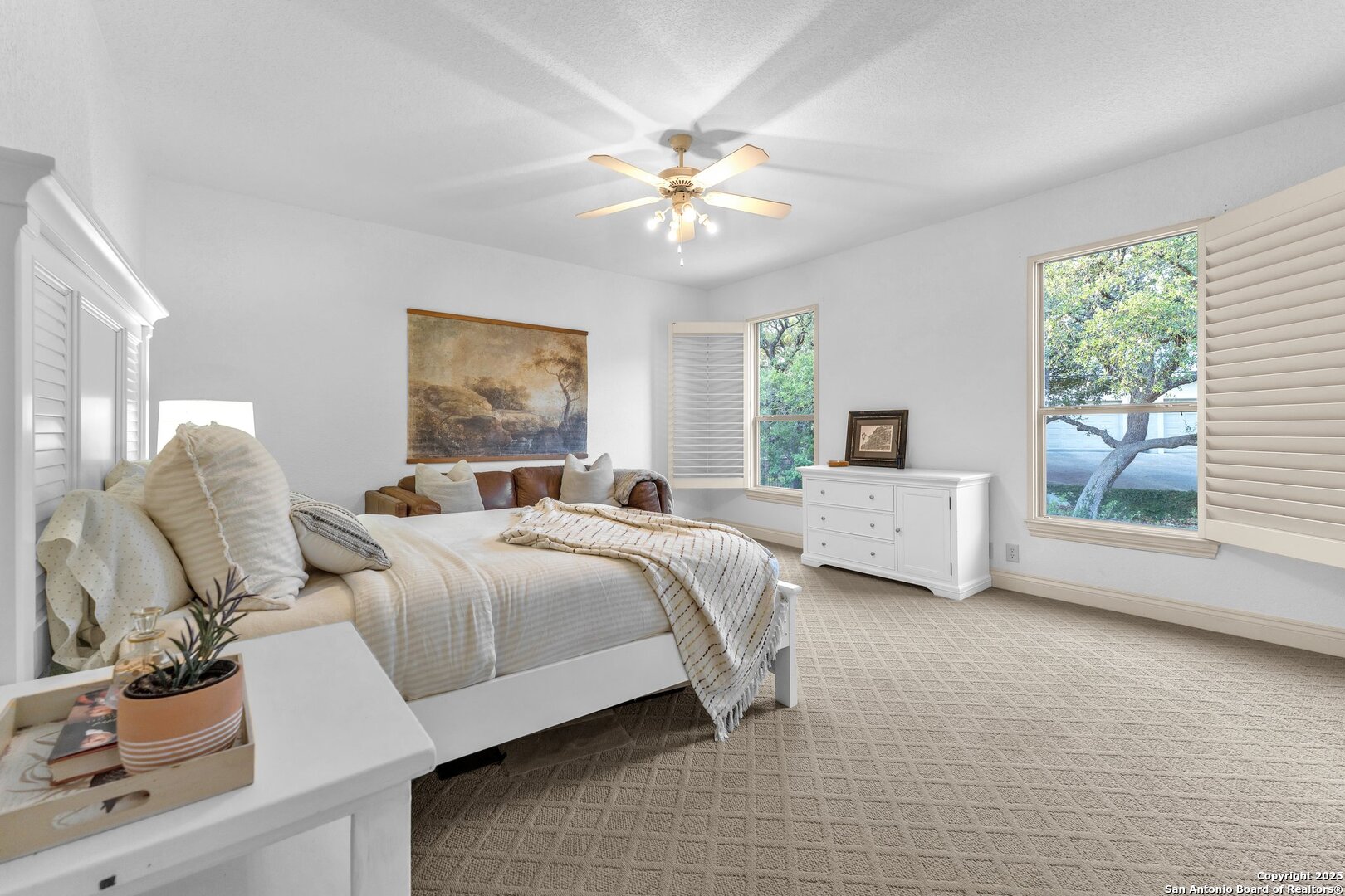 1015 Campanile