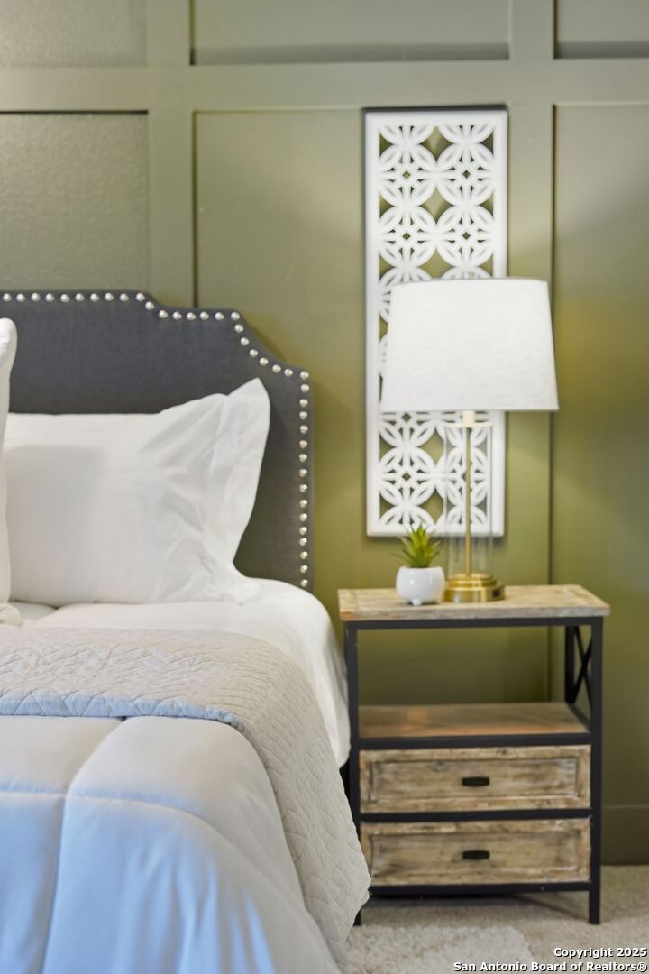 16415 Hillview Pass Dr