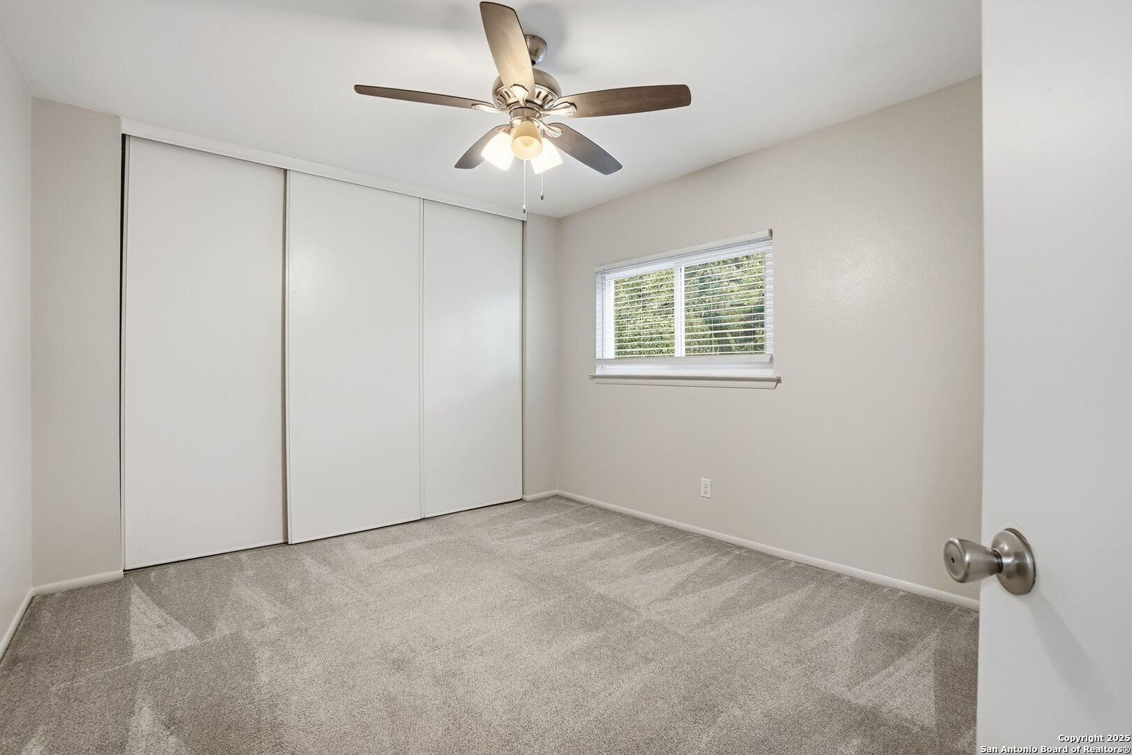 16415 Hillview Pass Dr