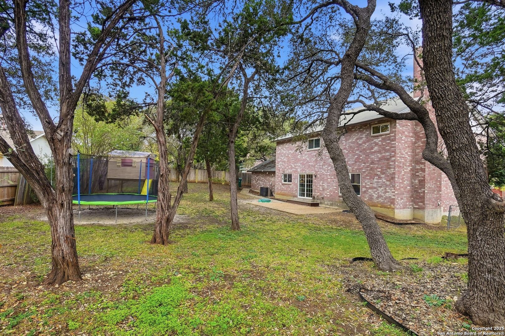 16415 Hillview Pass Dr