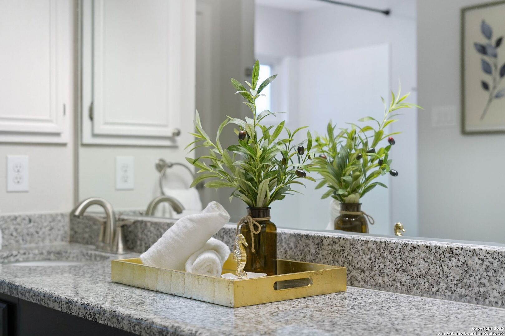 16415 Hillview Pass Dr