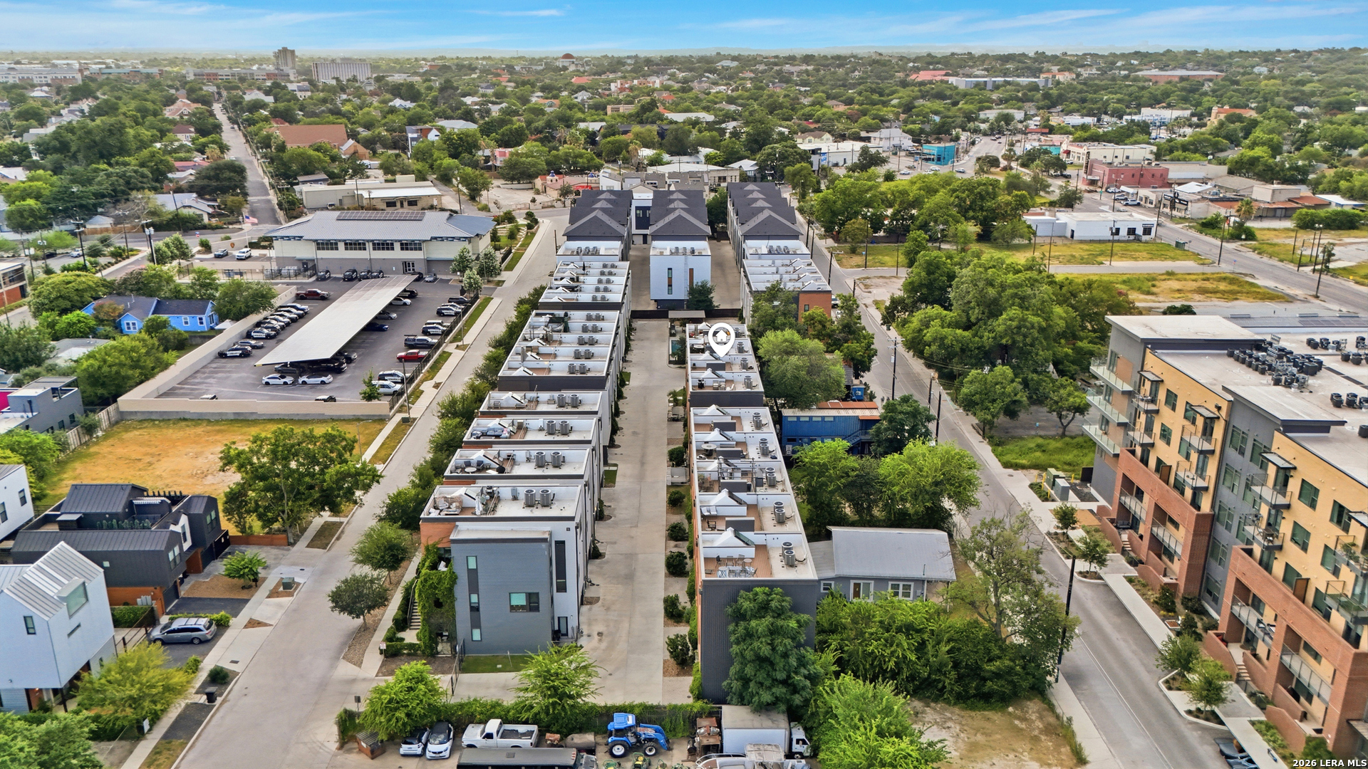 318 W Grayson St Unit: 303
