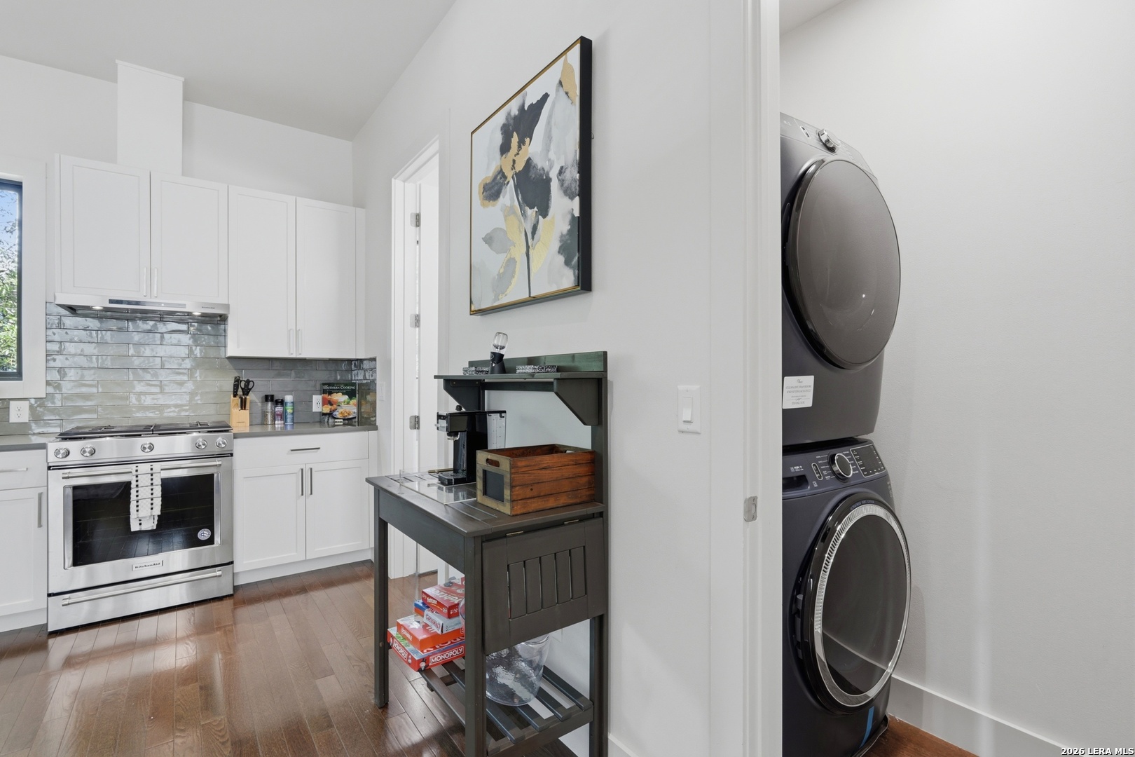 318 W Grayson St Unit: 303