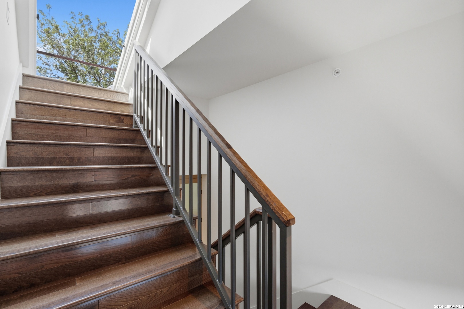 318 W Grayson St Unit: 303