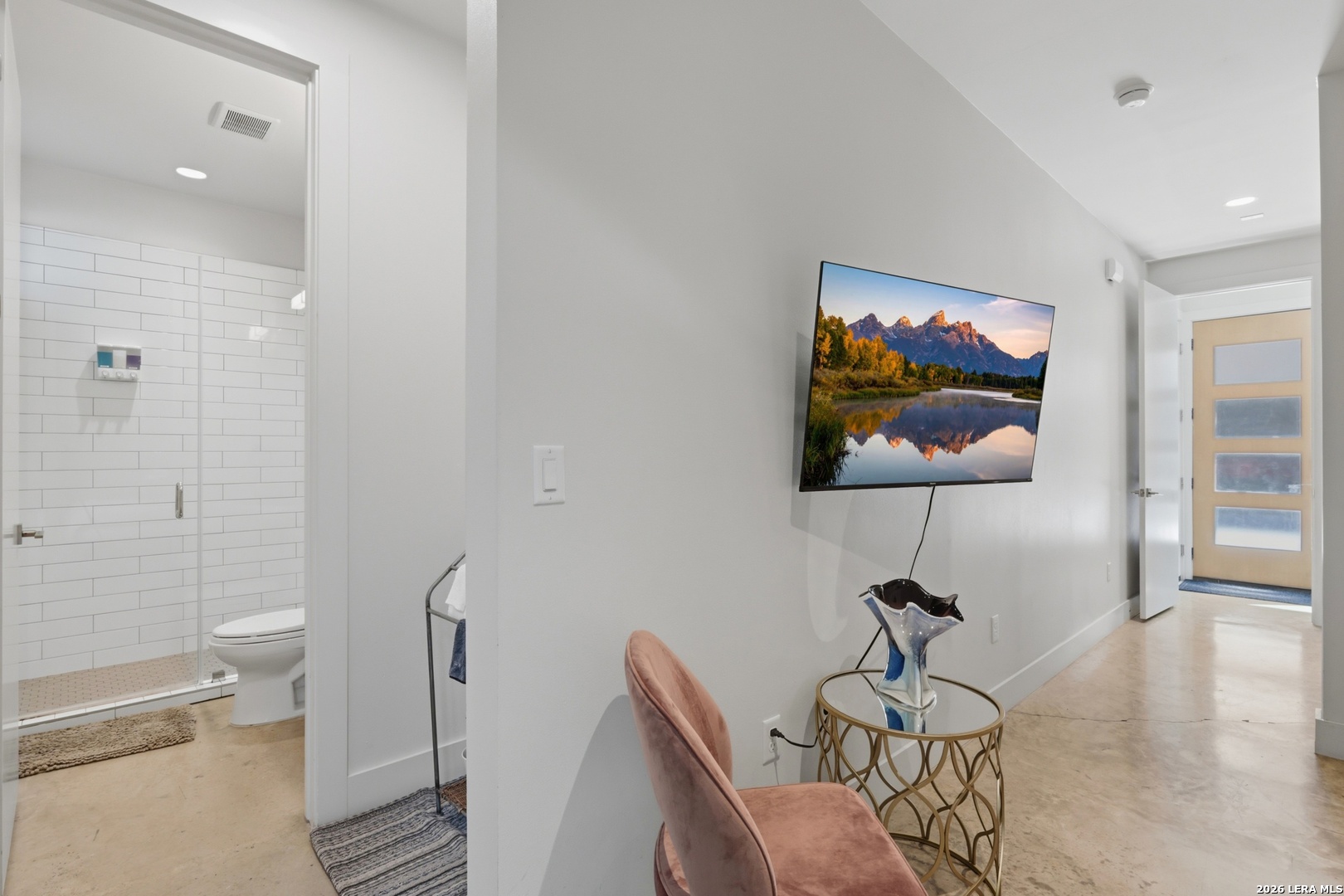 318 W Grayson St Unit: 303
