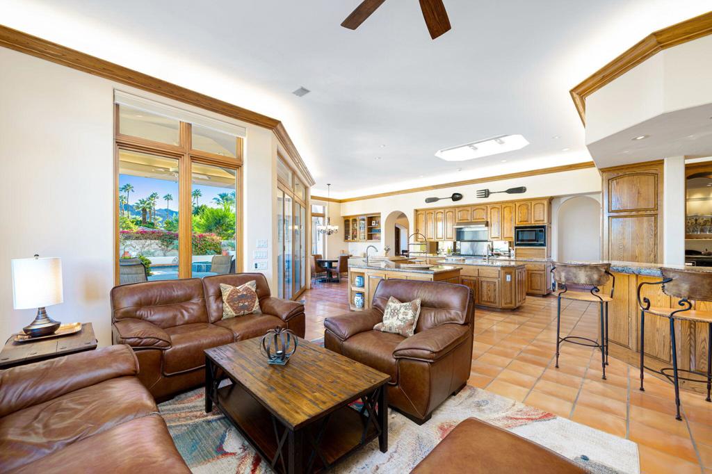 45545 Desierto Drive