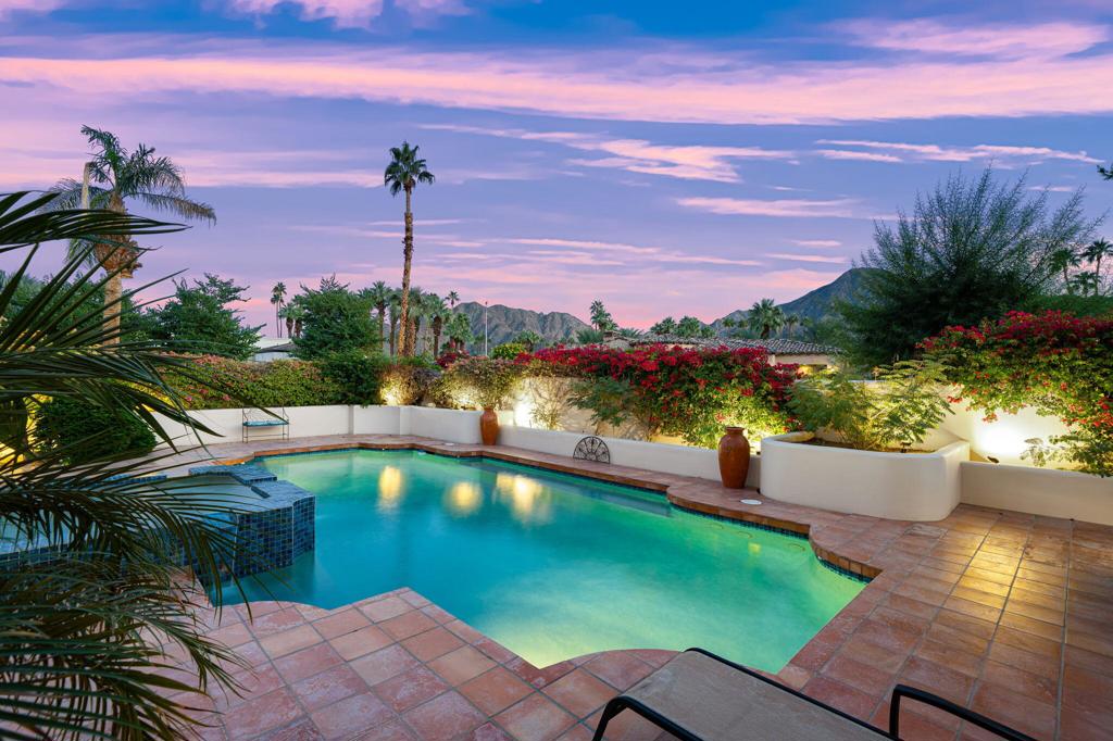 45545 Desierto Drive