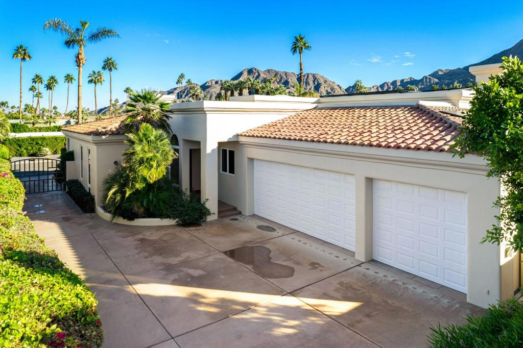 45545 Desierto Drive
