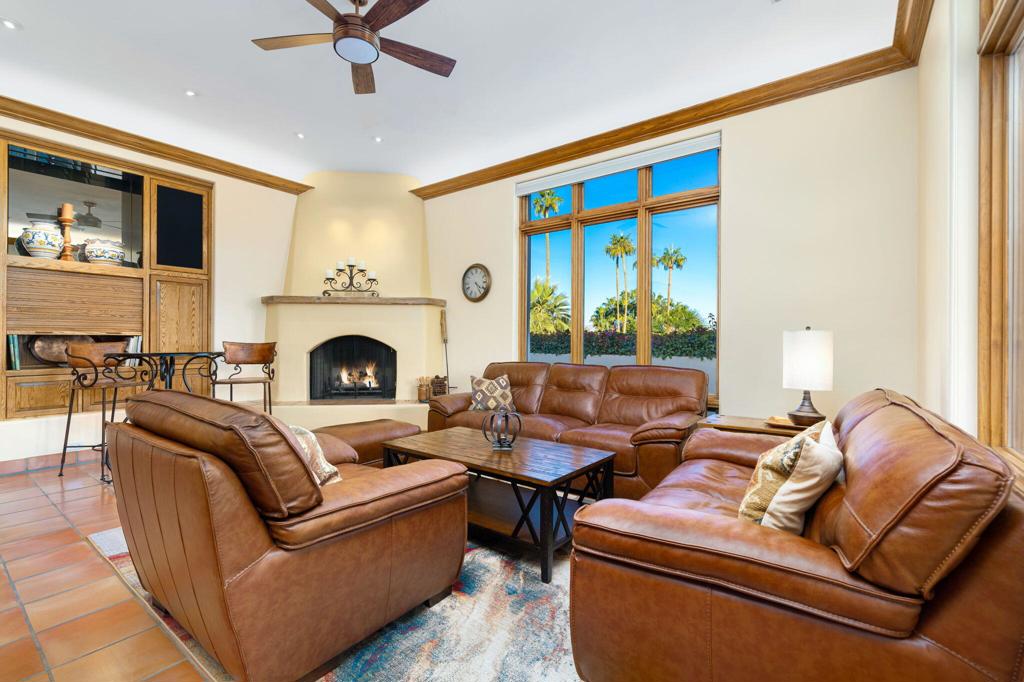 45545 Desierto Drive