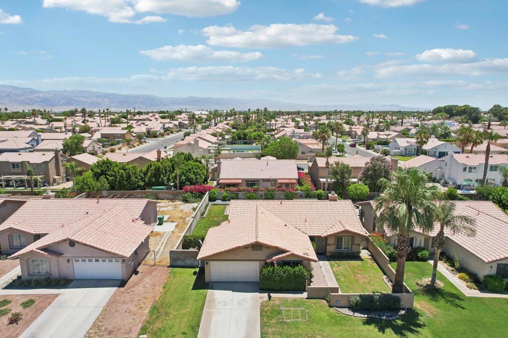 45160 Bridgette Way