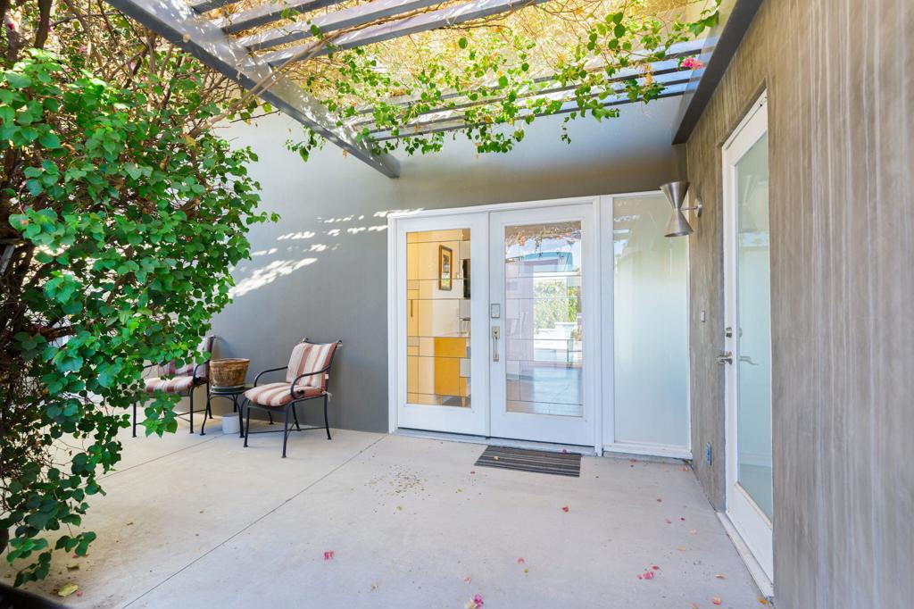 1178 E Anza Drive