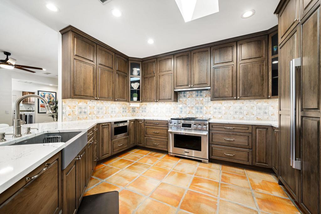 1126 Village Court