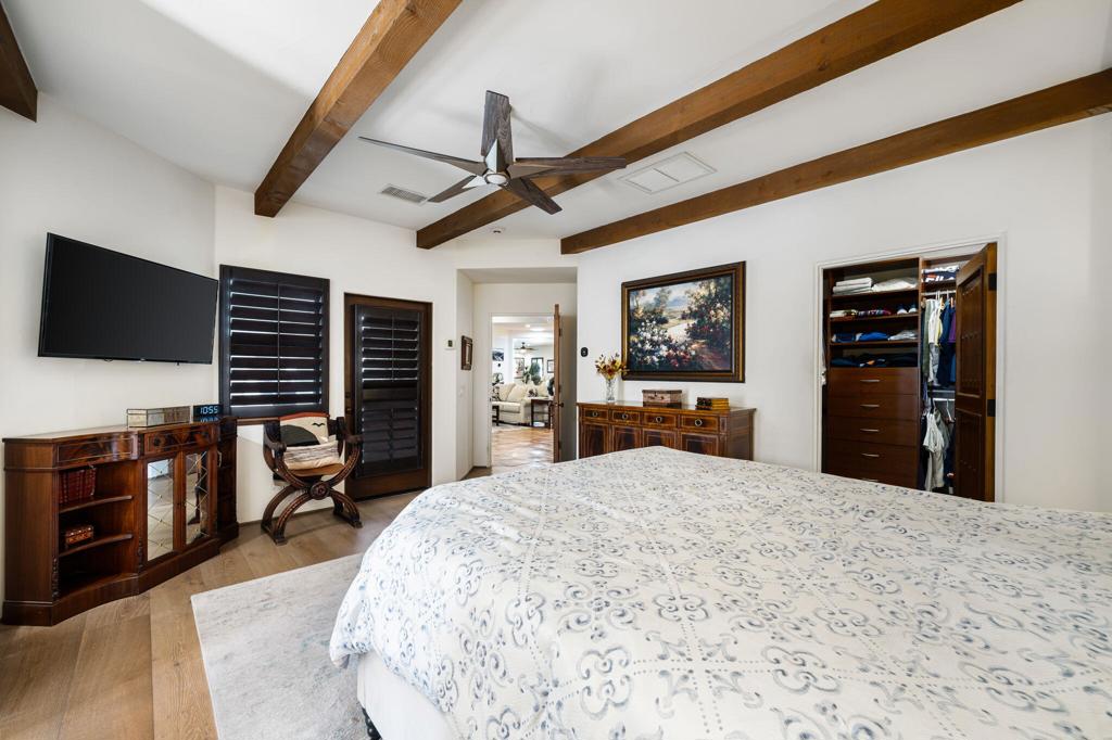 1126 Village Court