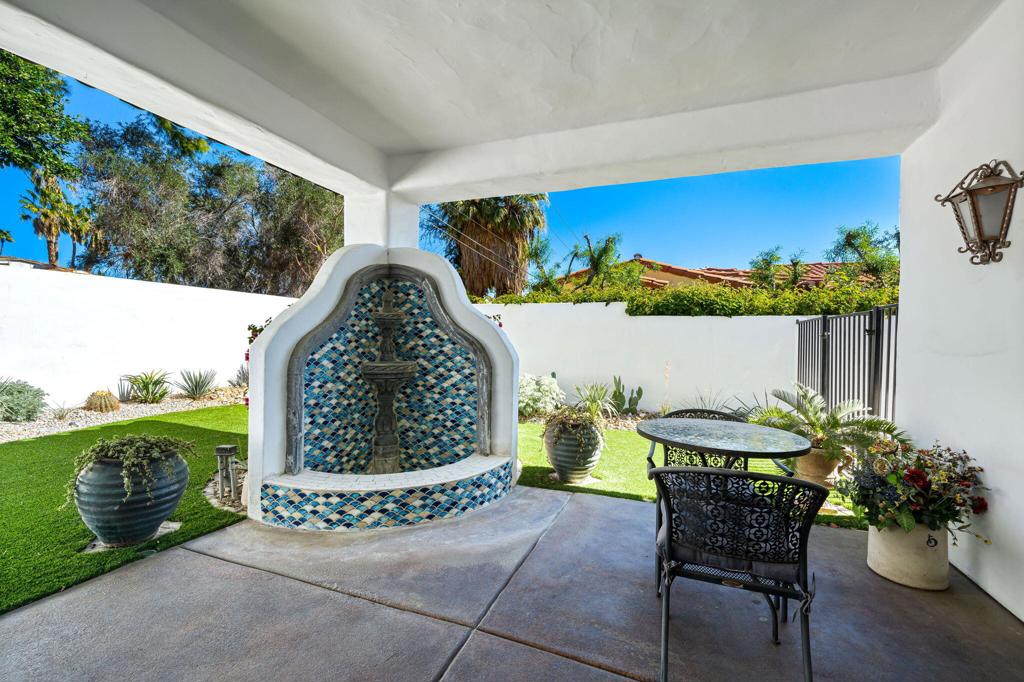 1126 Village Court