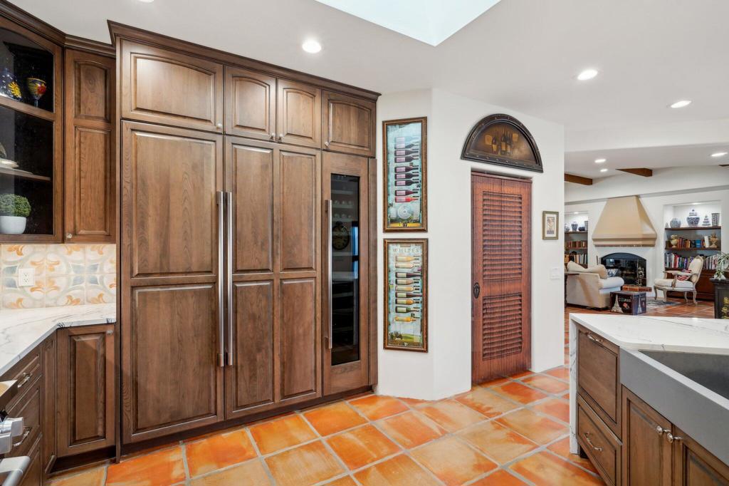 1126 Village Court