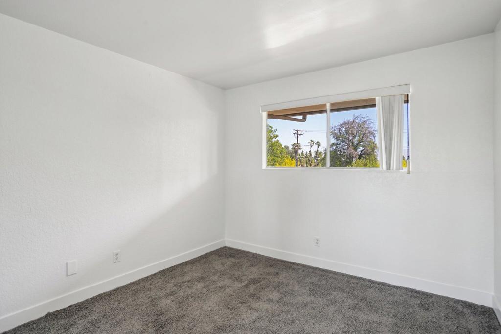 2825 N Los Felices Road 209