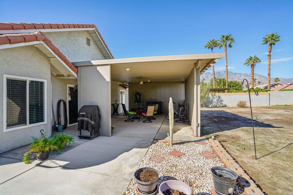 68220 Risueno Road