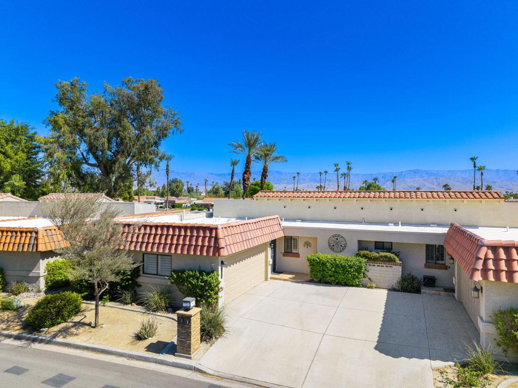 40884 La Costa Circle E