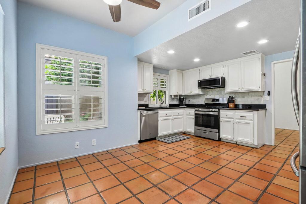 48127 Vista Cielo