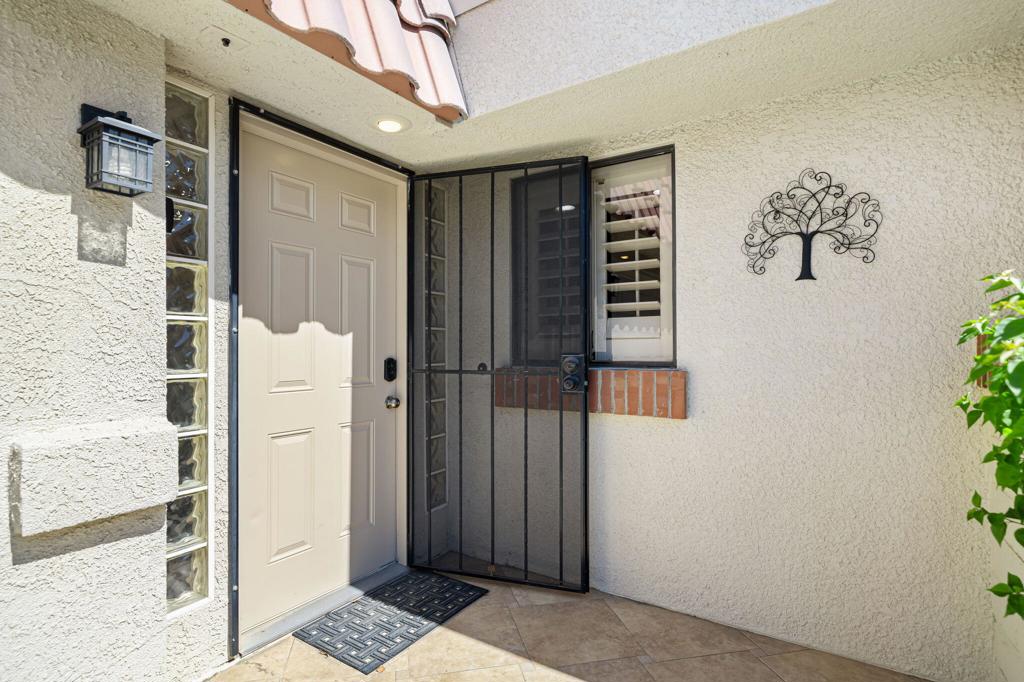 40884 La Costa Circle E