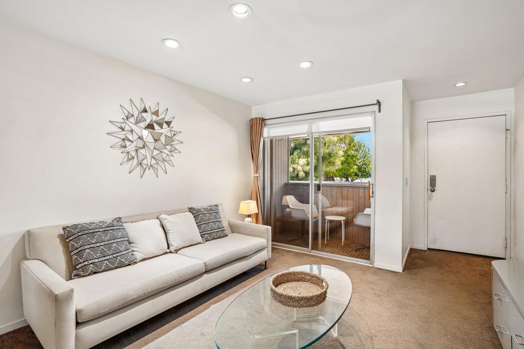 550 N Villa Court 205