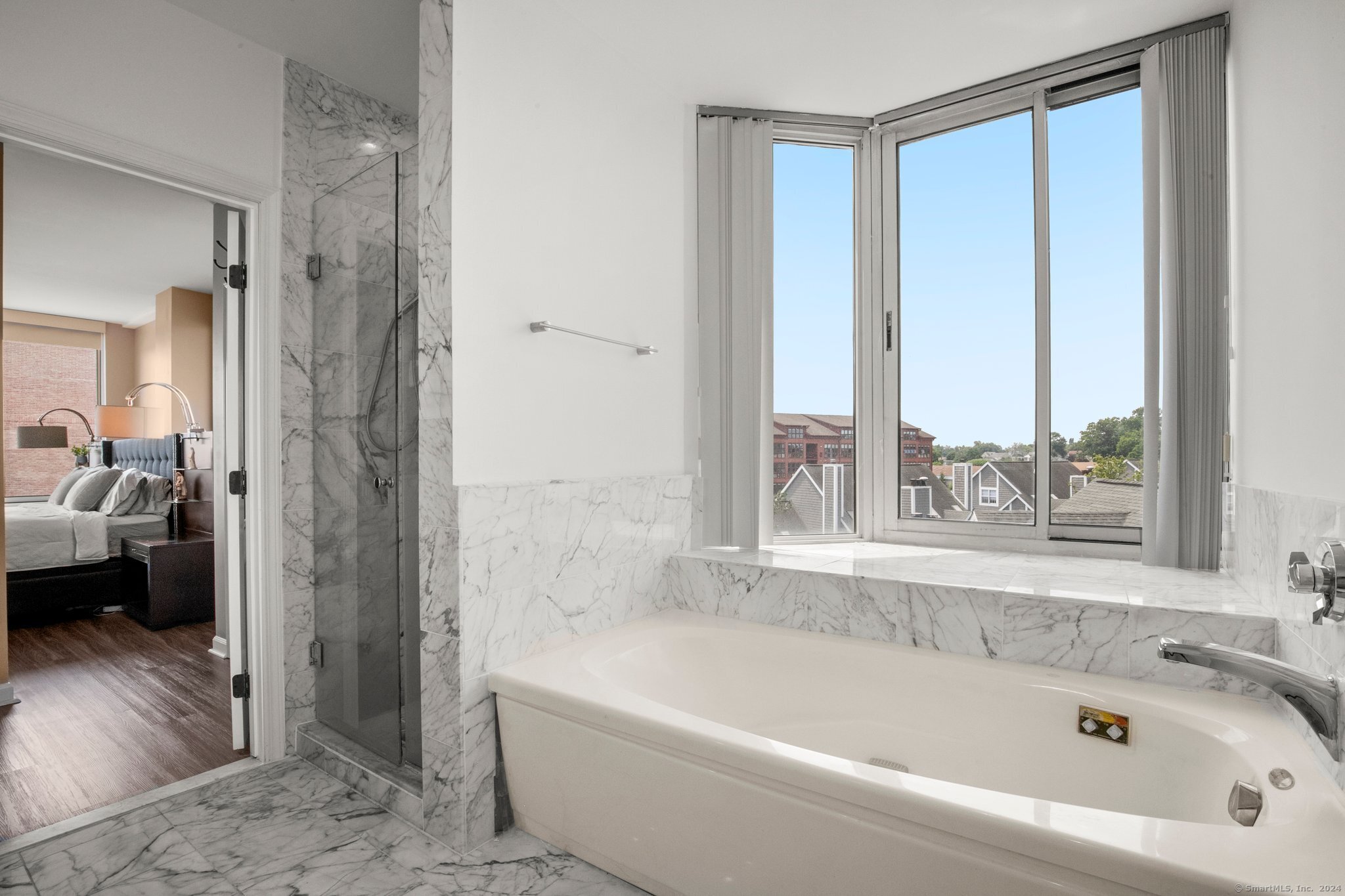88 Southfield Avenue #601