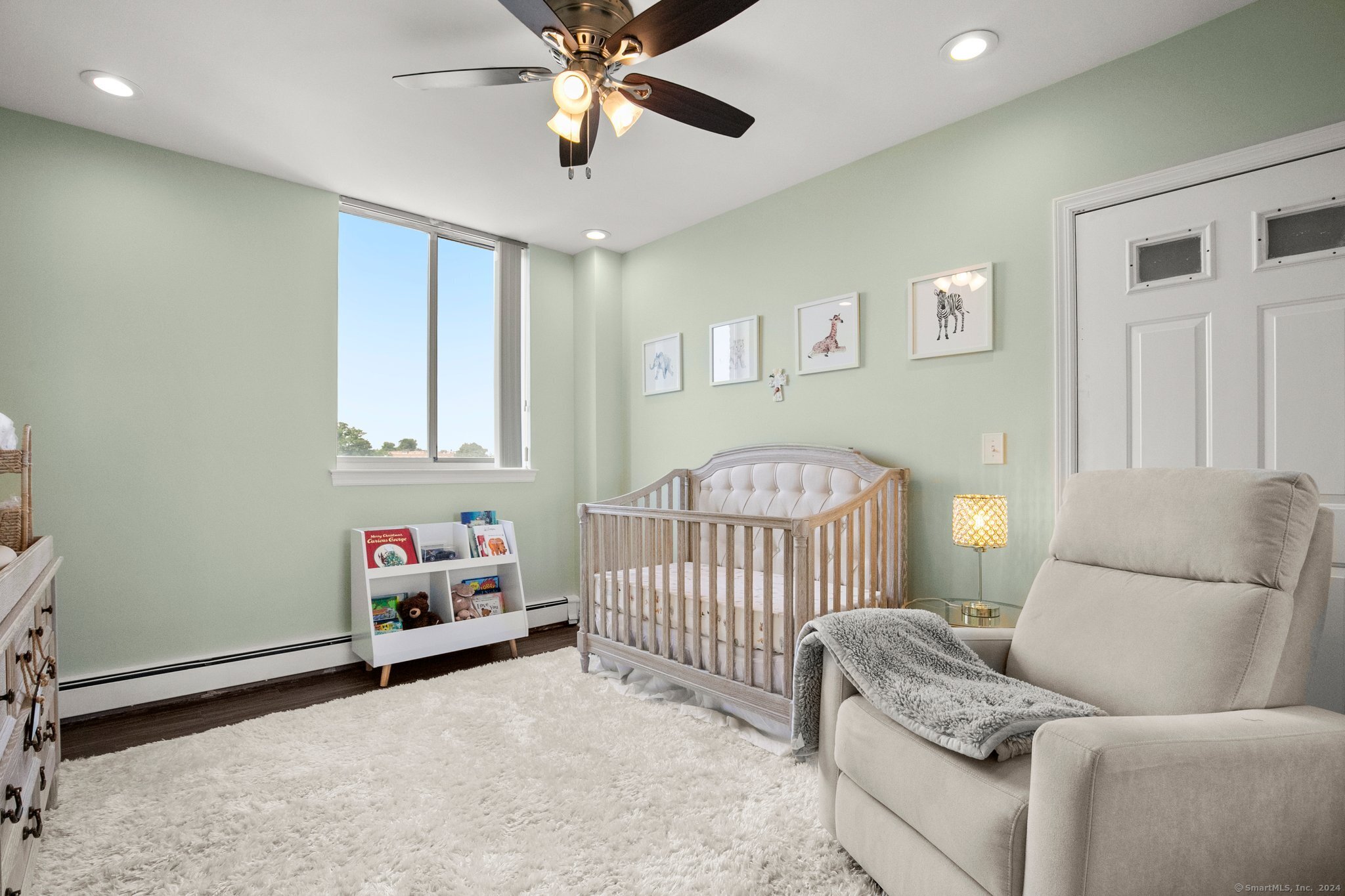 88 Southfield Avenue #601