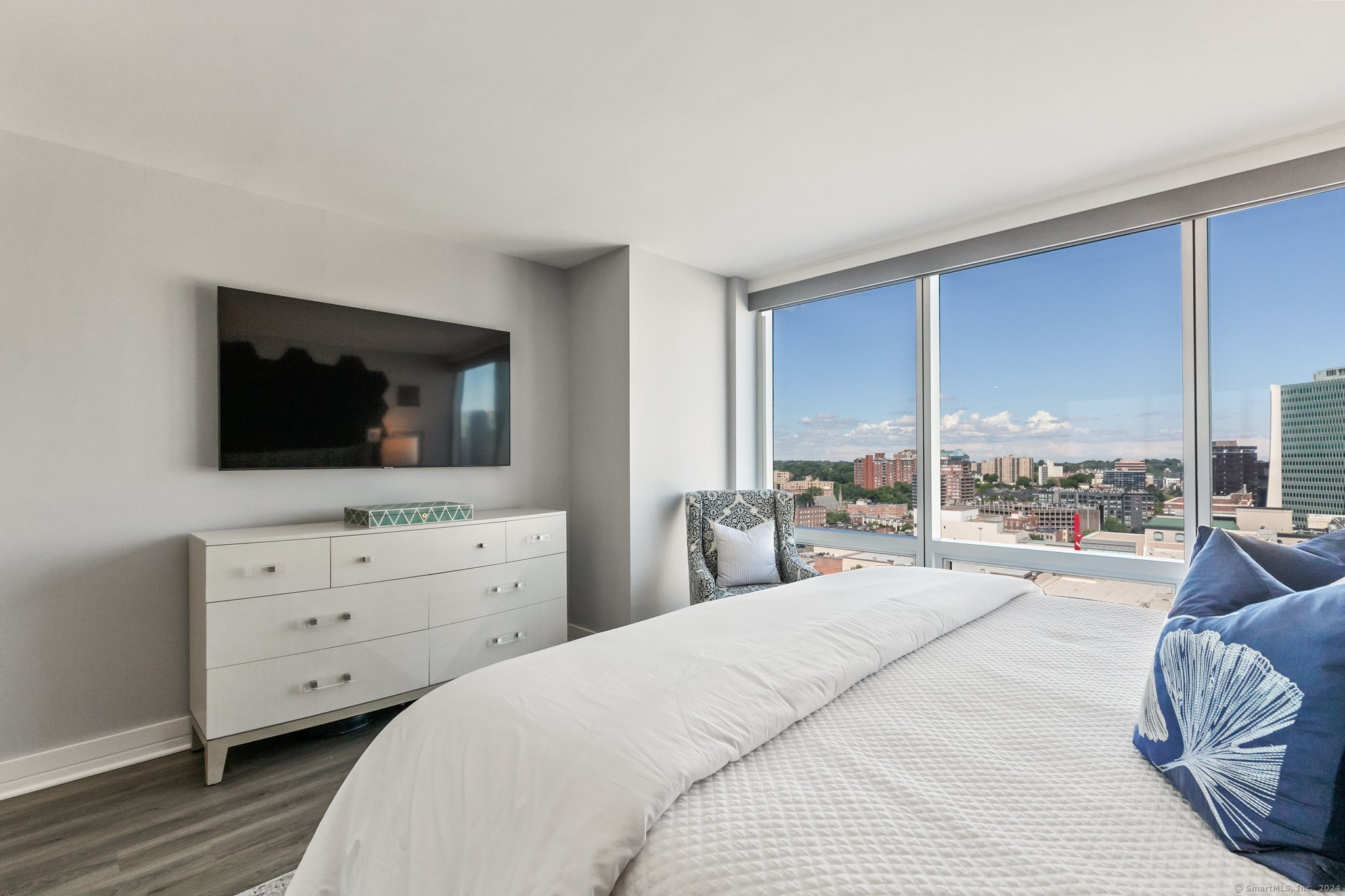 1 Broad Street 15E