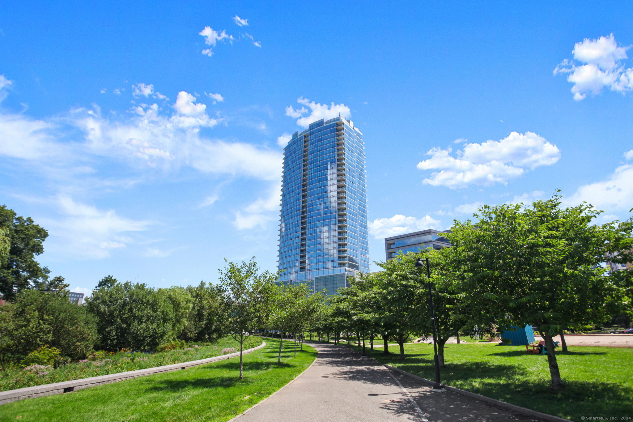 1 Broad Street 15E