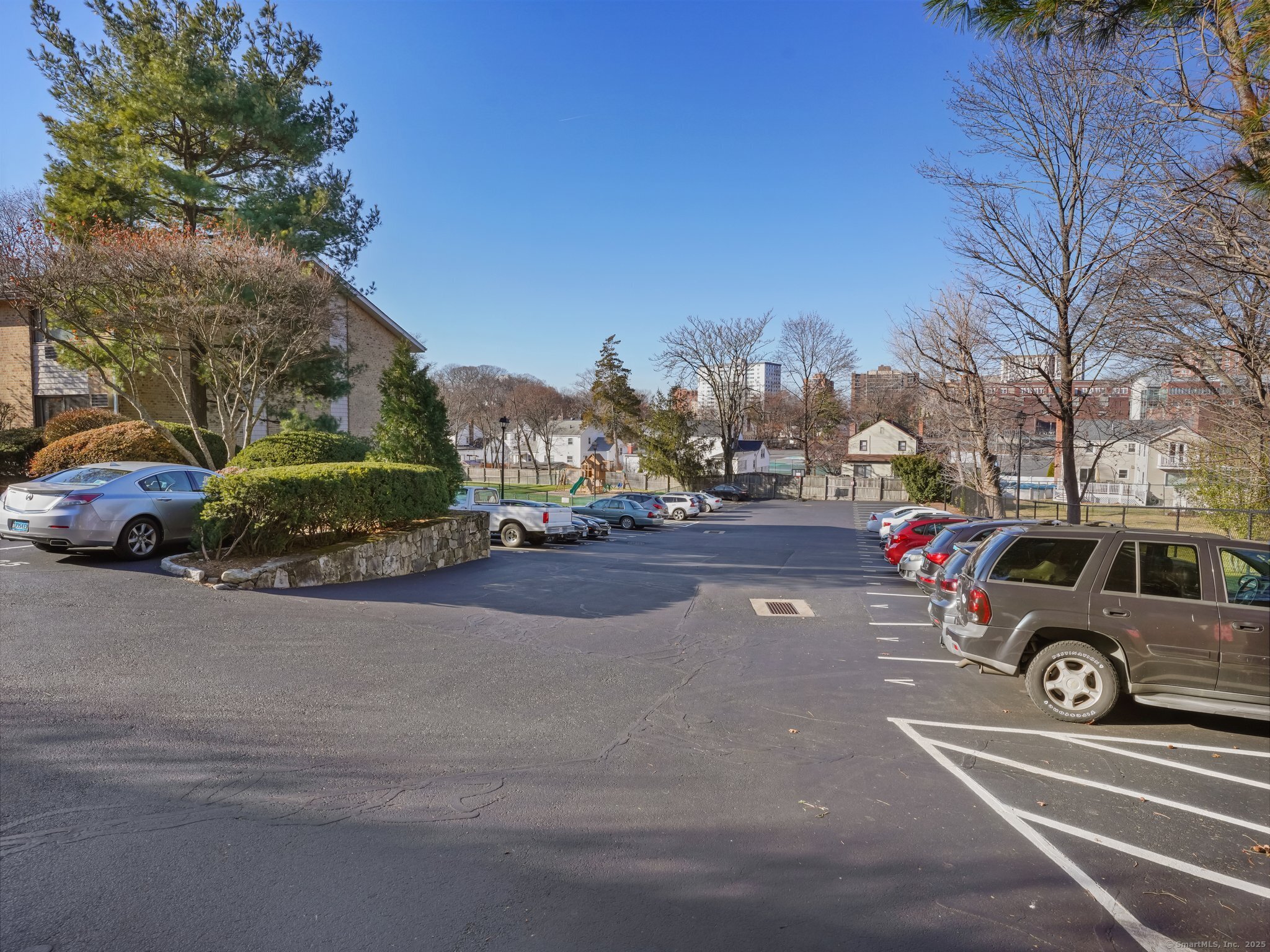180 Glenbrook Road 8