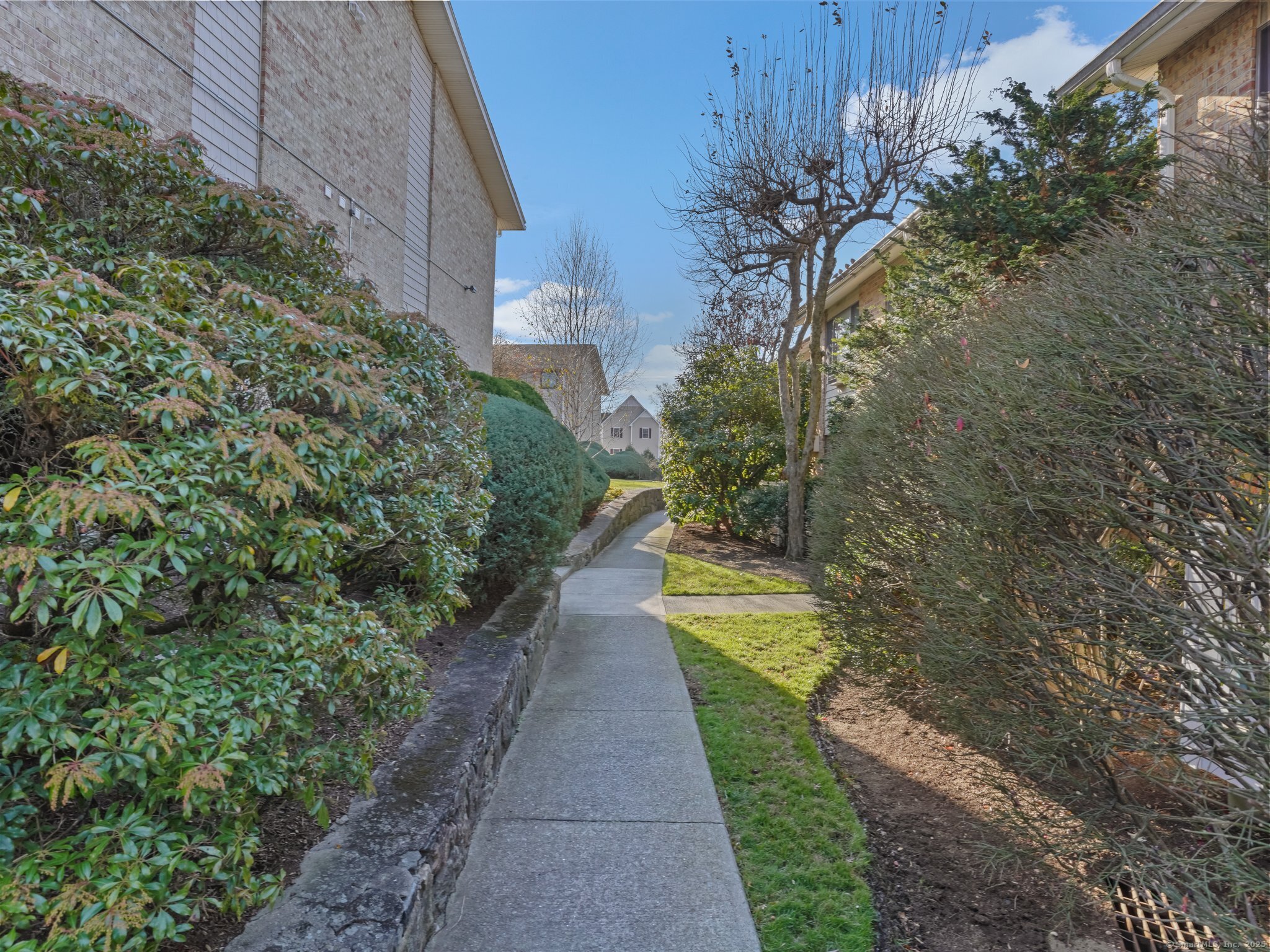 180 Glenbrook Road 8
