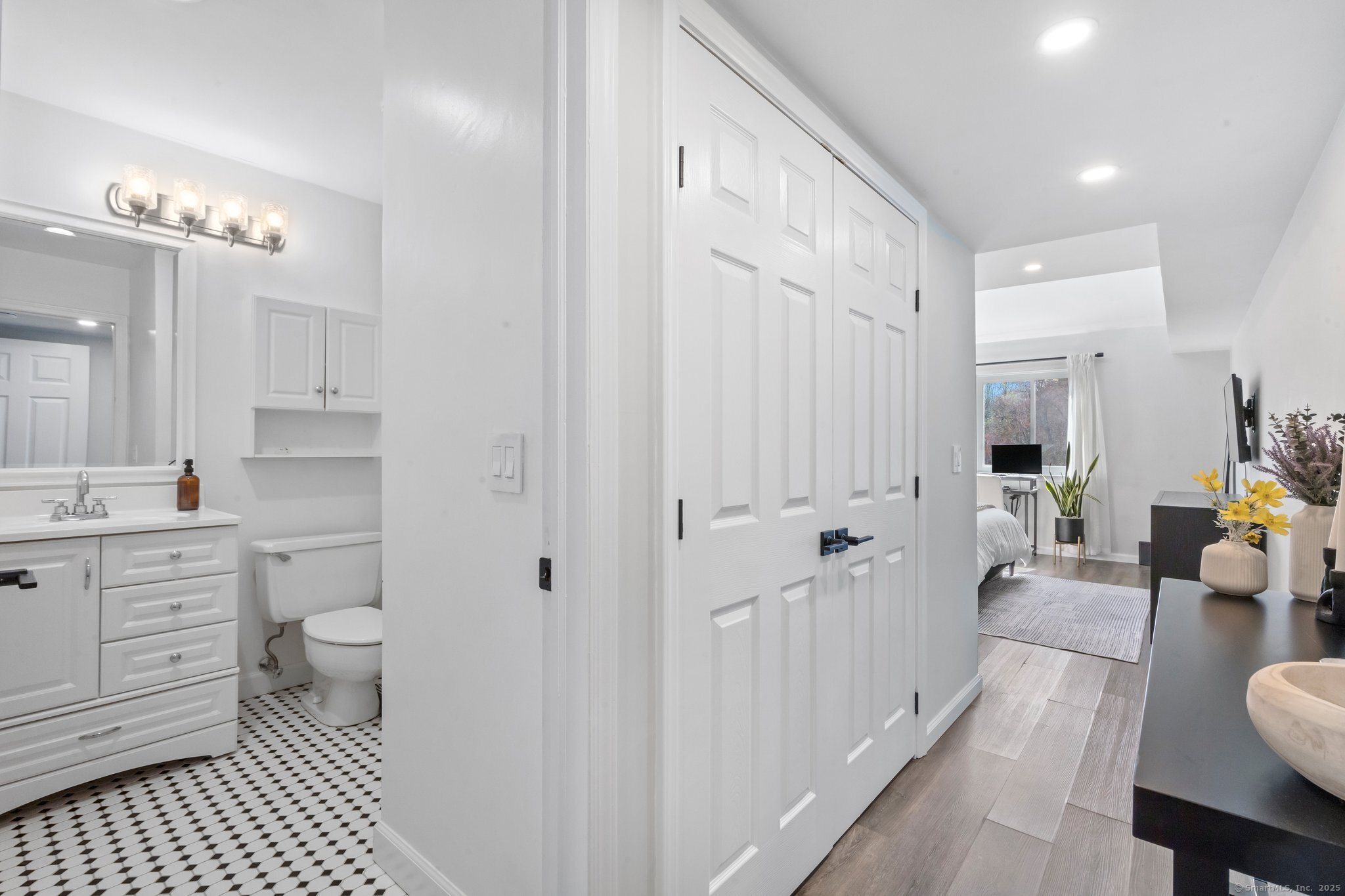54 Rowayton Woods Drive 54