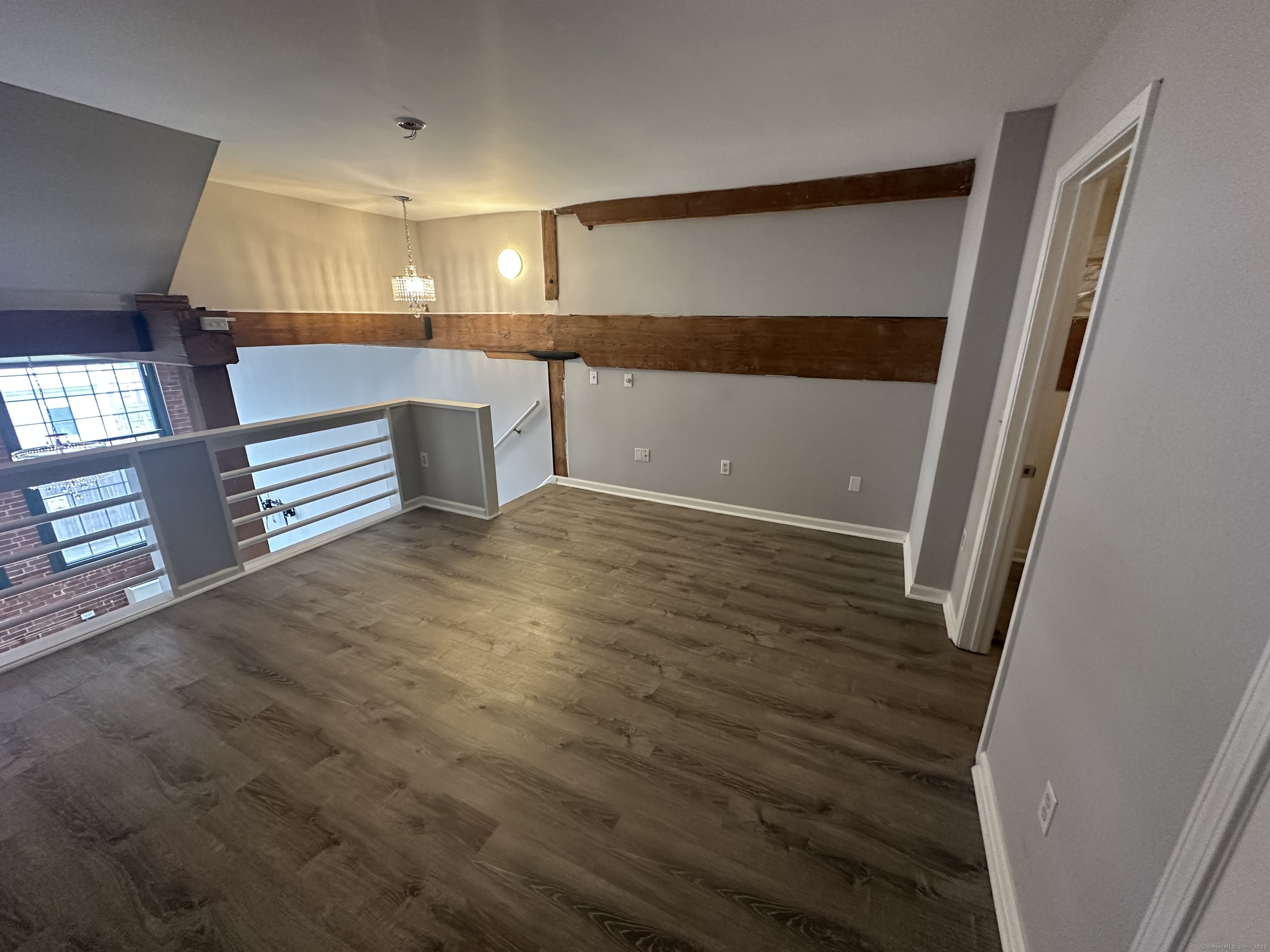 25 Grand Street APT 104