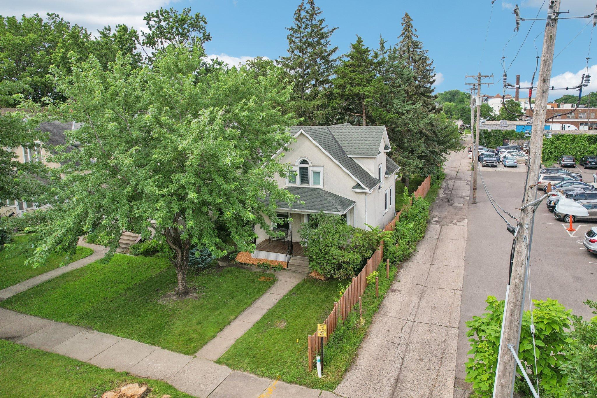 2012 28th Avenue S