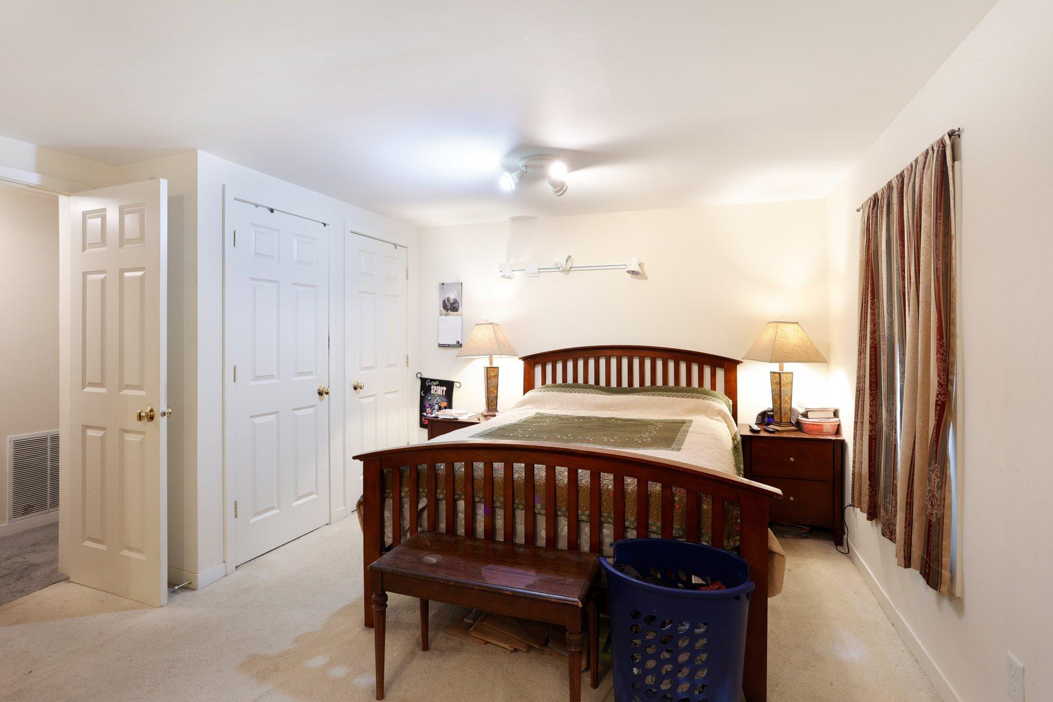 2914 Bradford Lane