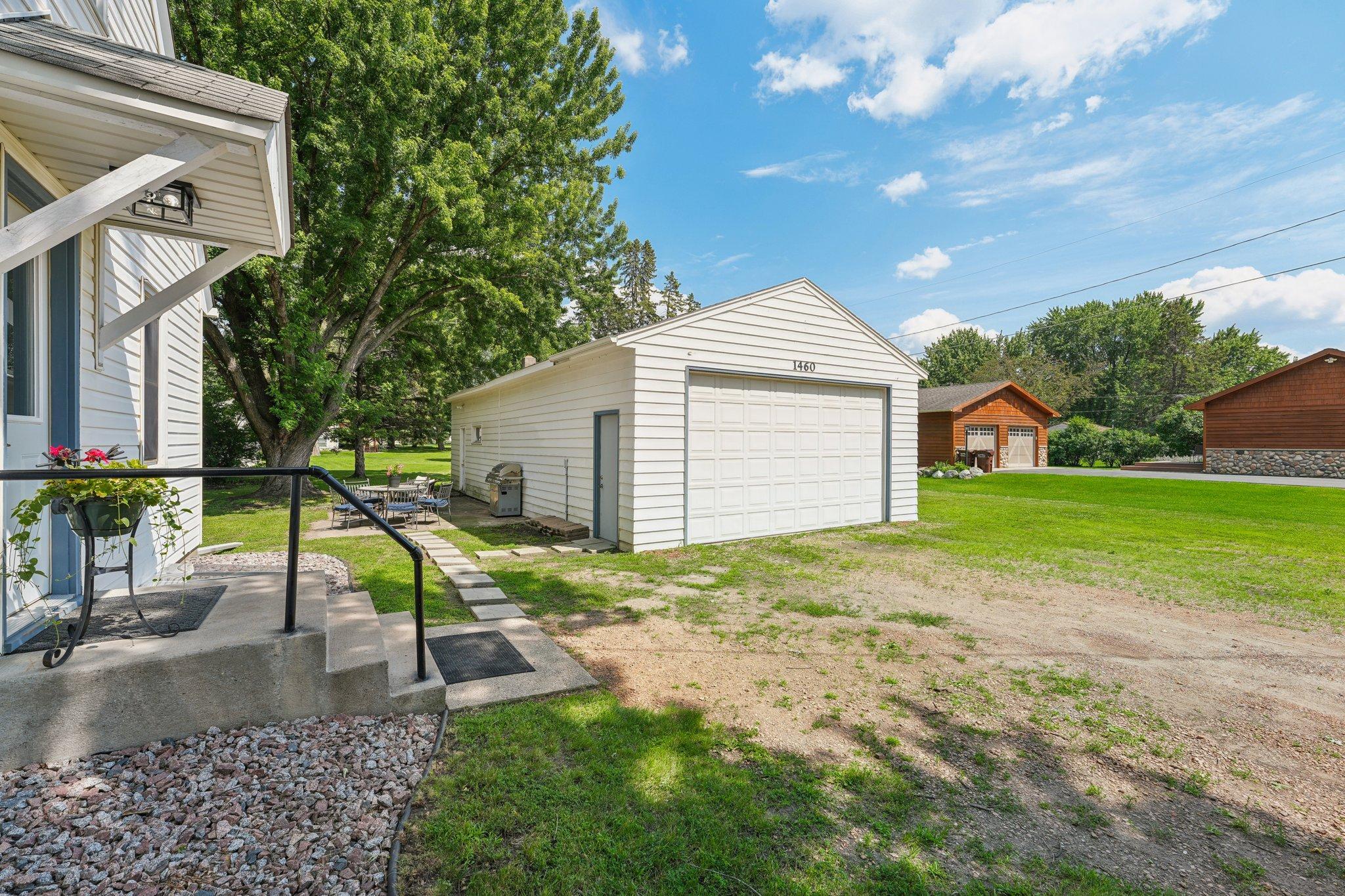 1460 Halgren Road