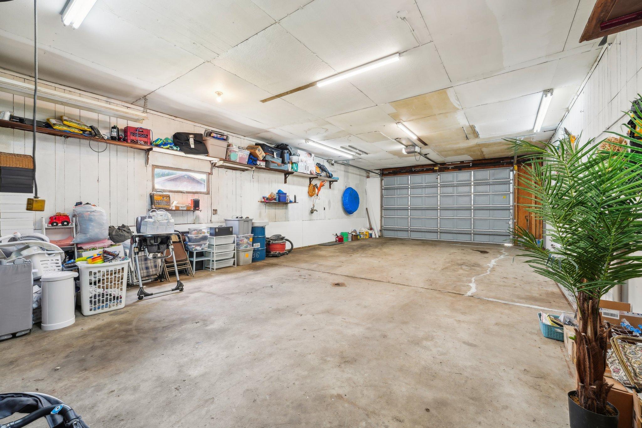 1460 Halgren Road