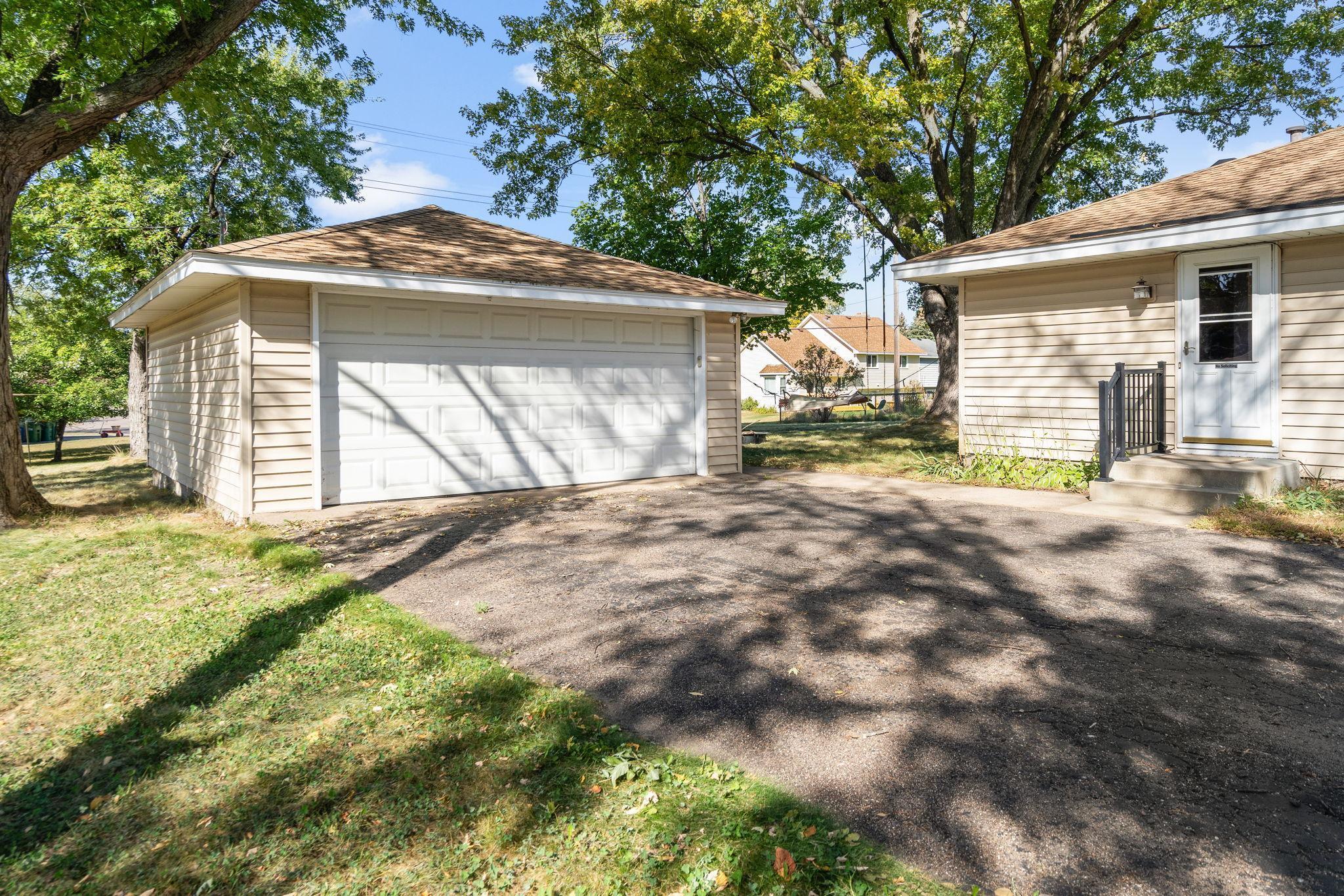 9531 Oliver Avenue N