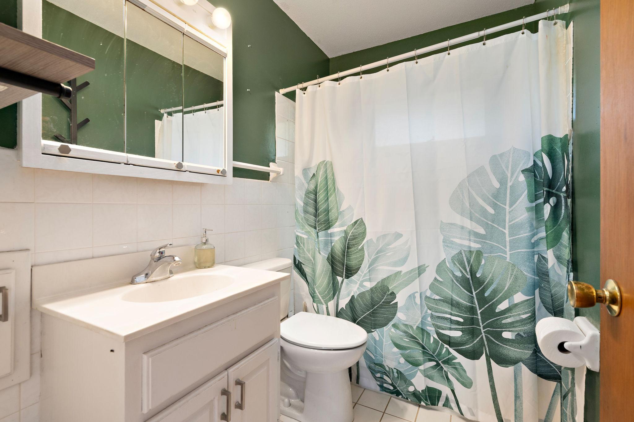 9531 Oliver Avenue N