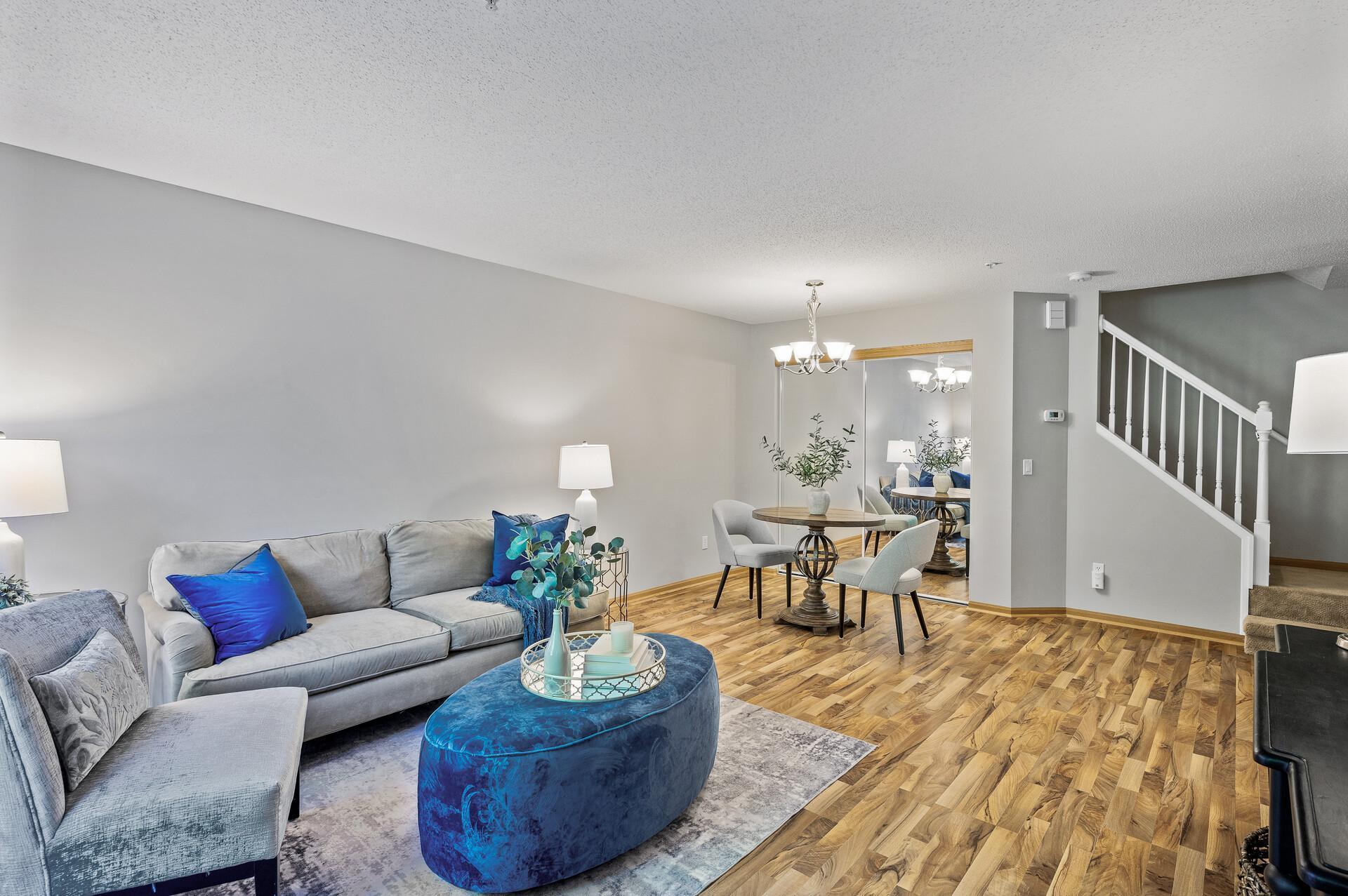 8484 Minuteman Alcove