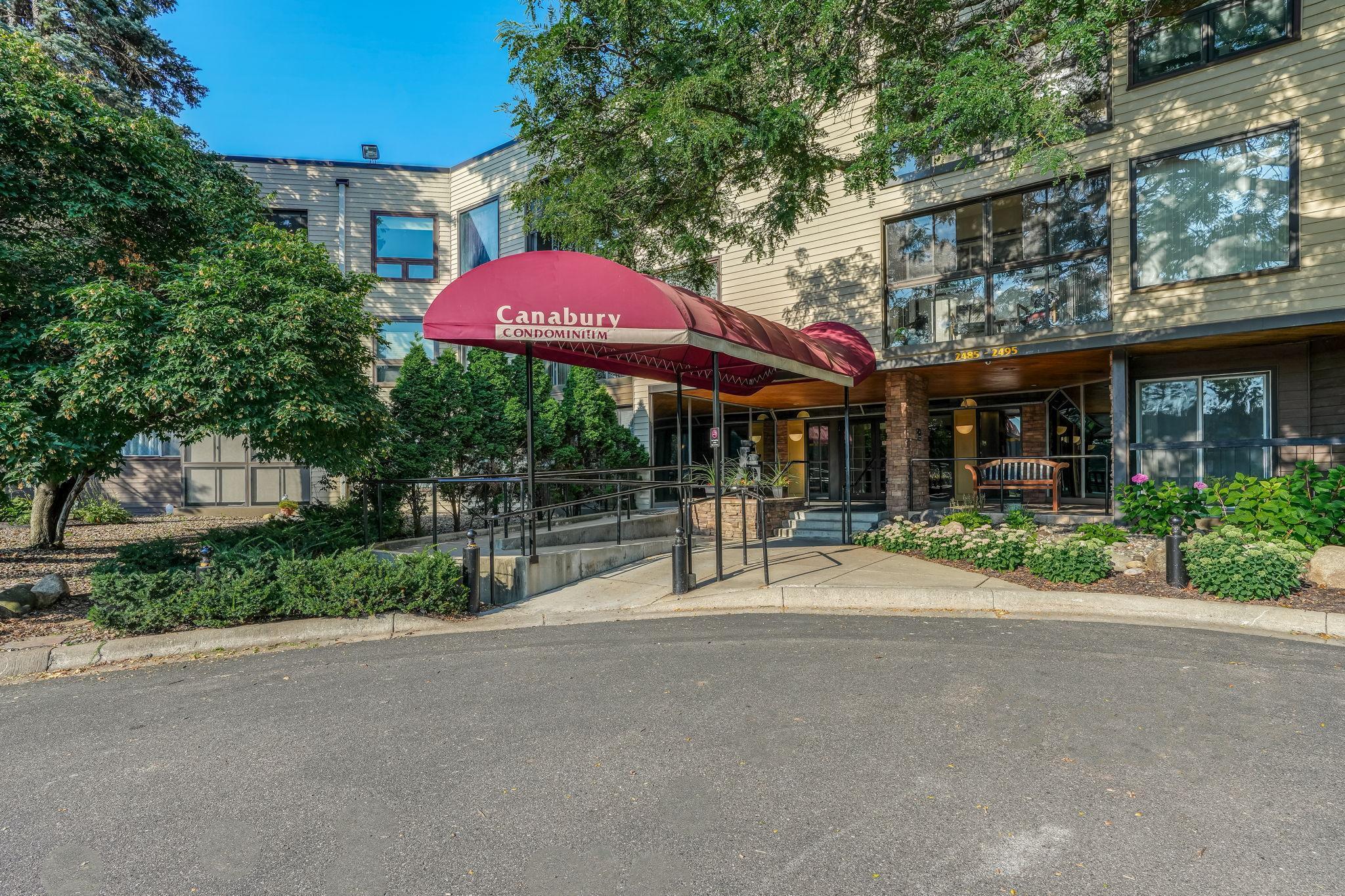 2485 Canabury Drive Unit: 116